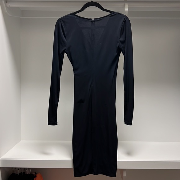 Micheal Kors long sleeve dress. Super flattering hugs all the right places. - Picture 2 of 3